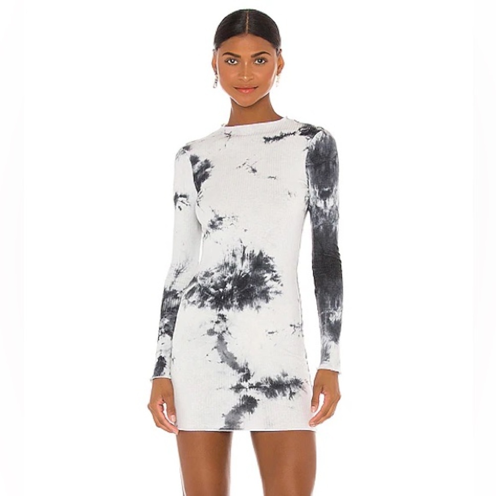 superdown Black and White Tie-Dye Long Sleeve Bodycon Dress